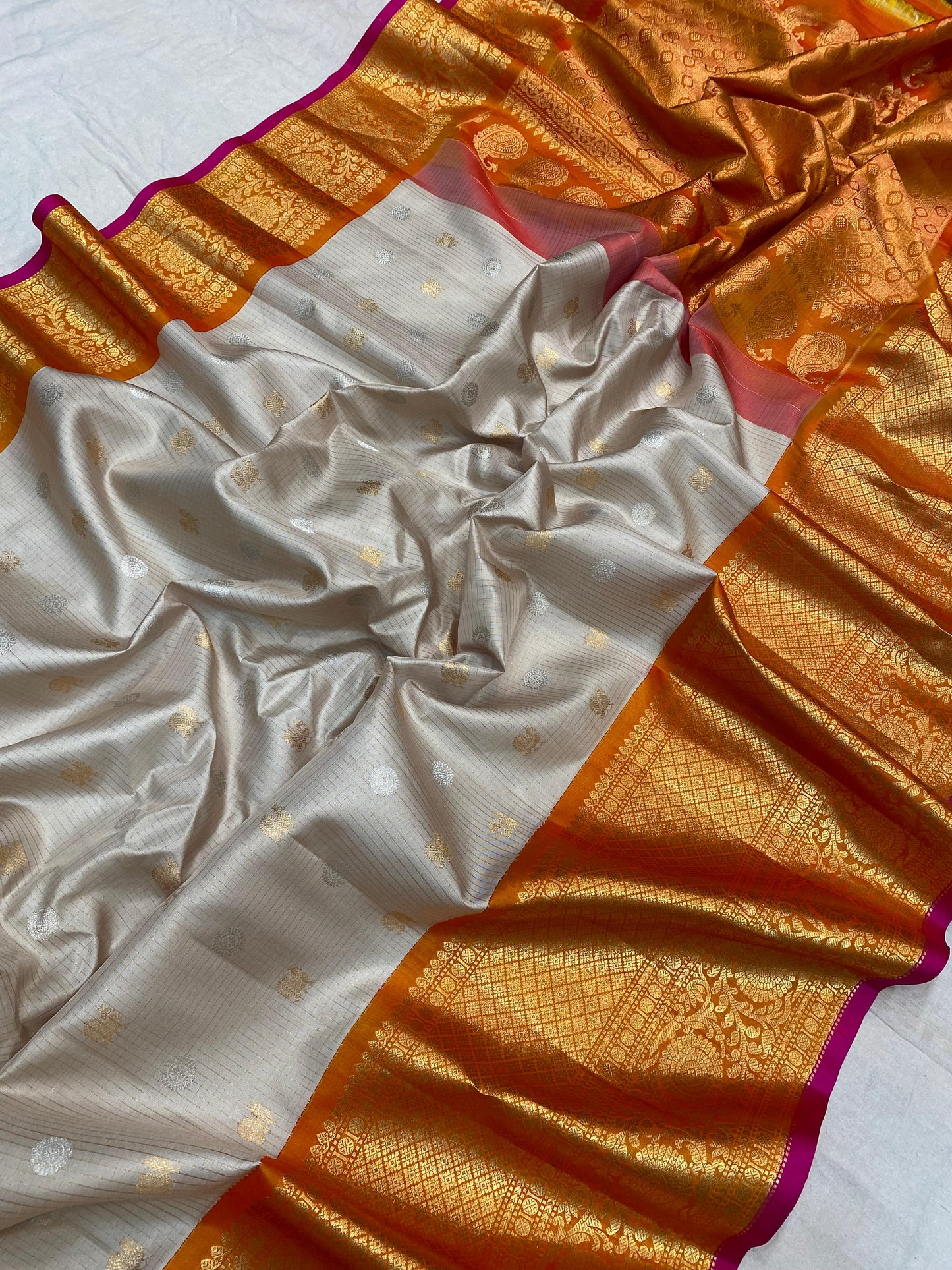 KATTAAS PURE GADWAL HANDLOOM KANCHI KURRU BORDER SAREES TOP QUALITY WITH CONTRUST BLOWSE