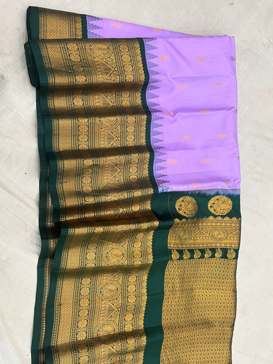 Exclusive Gadwal big border pattu saree