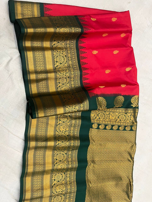 Exclusive Gadwal big border pattu saree