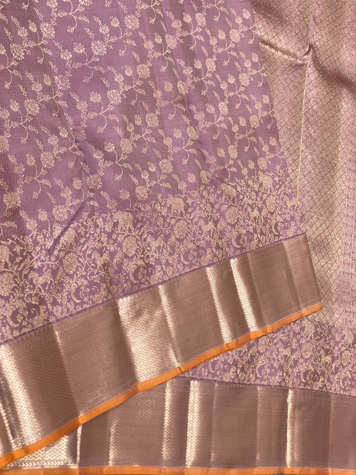 zari sket border zari brocade with contrast design blouse
