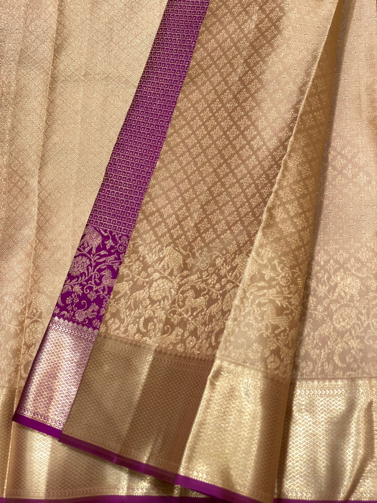 zari sket border zari brocade with contrast design blouse