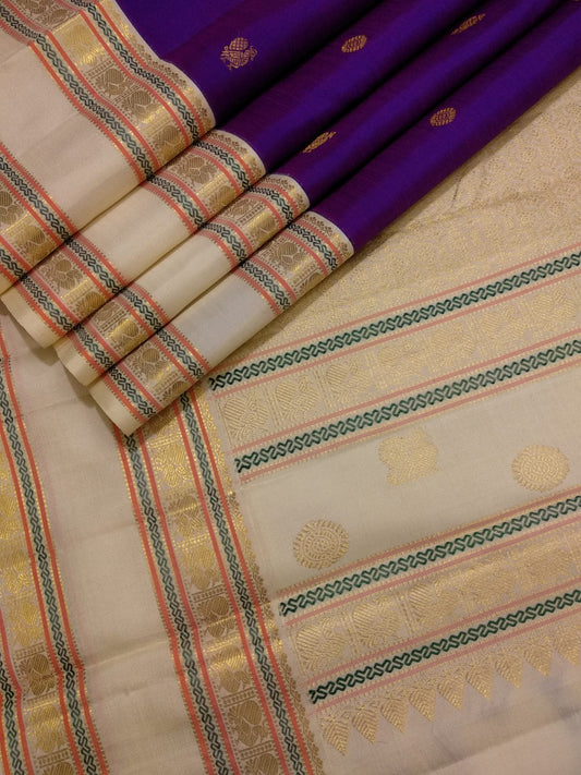 Traditional Korvai Borders with Butties on Body