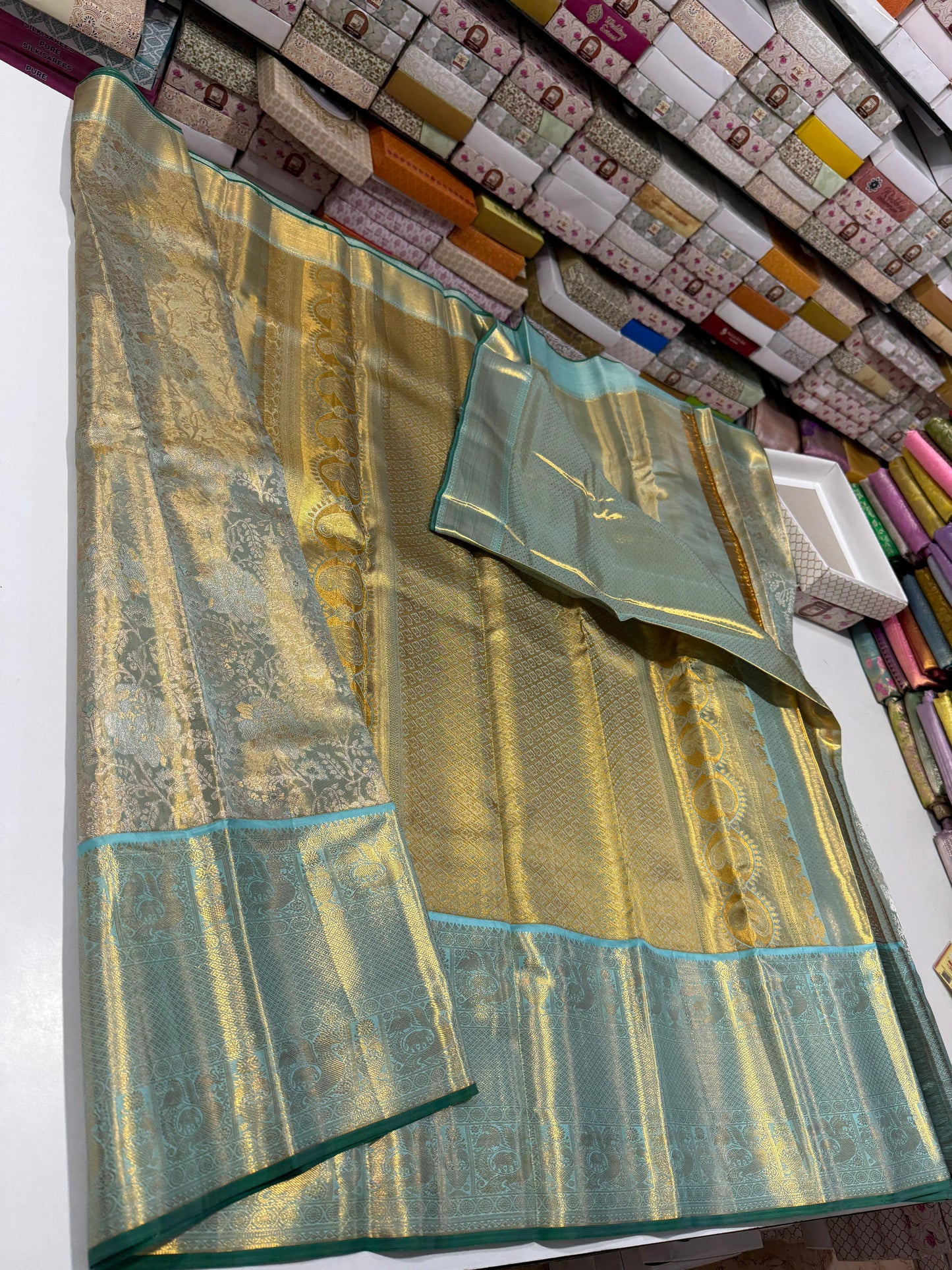 Pure Silk Handloomed saree