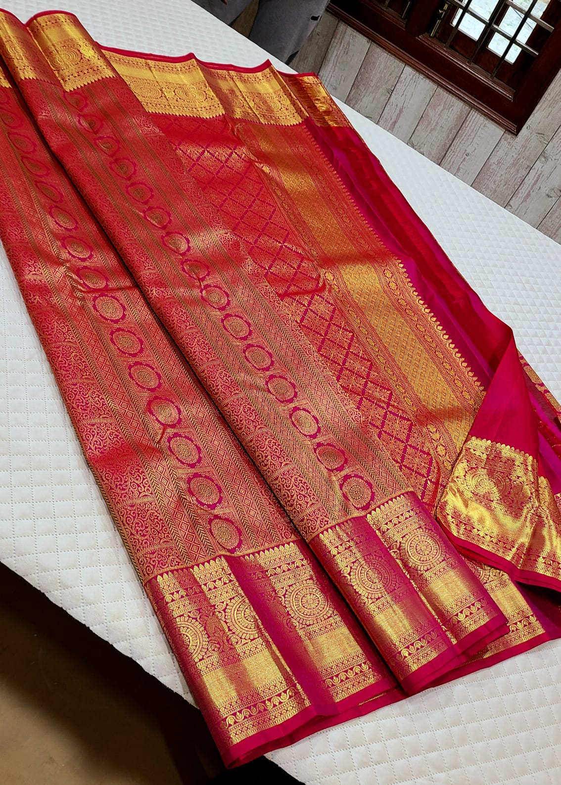 Kattaas Kanchipuram 100% Pure Handwoven 2G Premium Quality Bridal Silk Sarees
