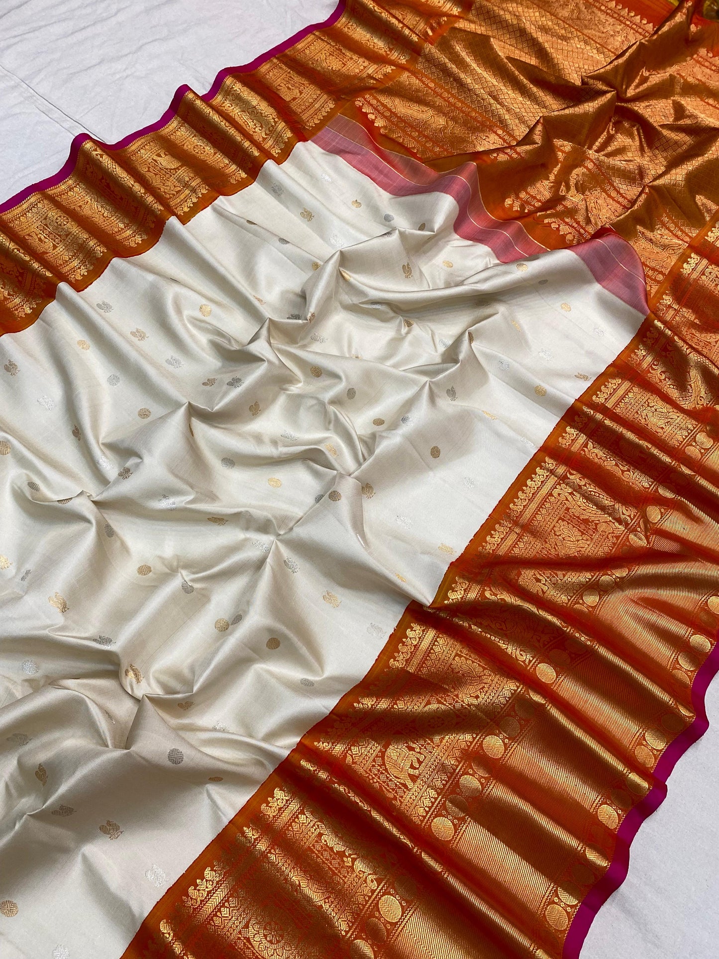 KATTAAS PURE GADWAL HANDLOOM KANCHI KURRU BORDER SAREES TOP QUALITY WITH CONTRUST BLOWSE