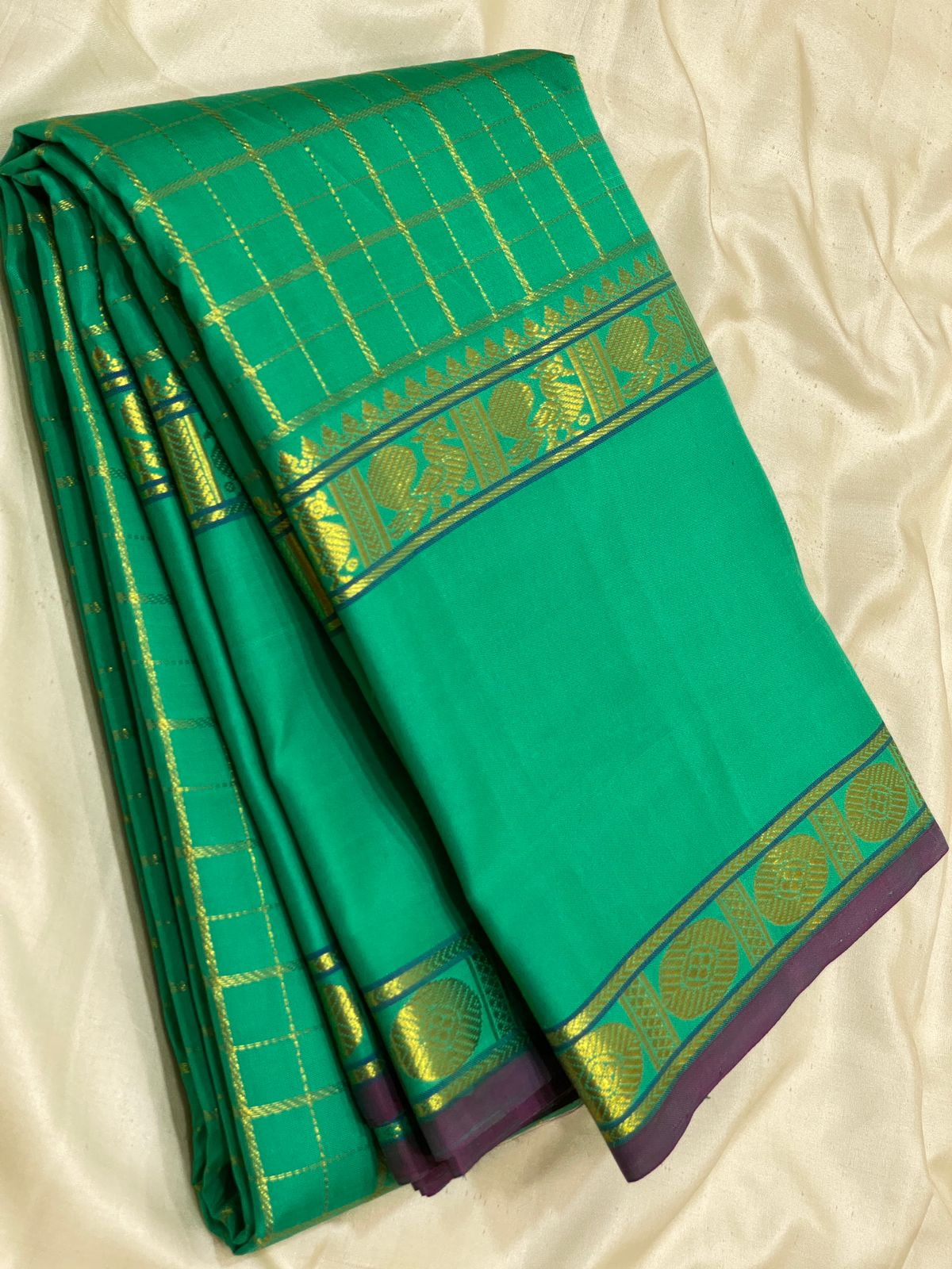 Kattaas 2g zari double border vaira oosi beldari fancy checks